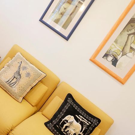 Siena Uptown - Sabrina'S Cozy Apartment Eksteriør billede
