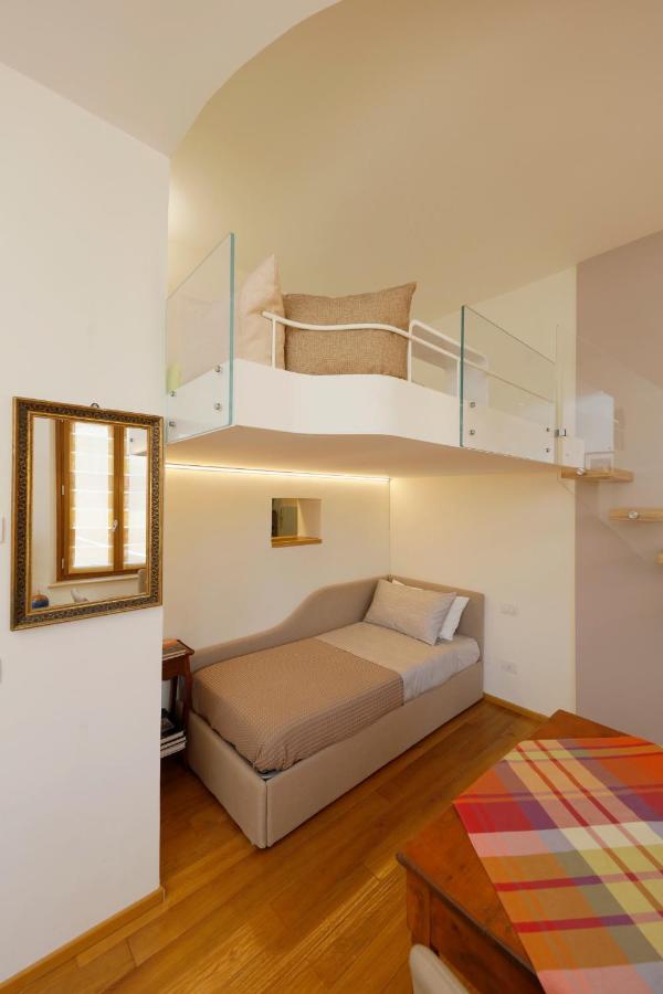 Siena Uptown - Sabrina'S Cozy Apartment Eksteriør billede